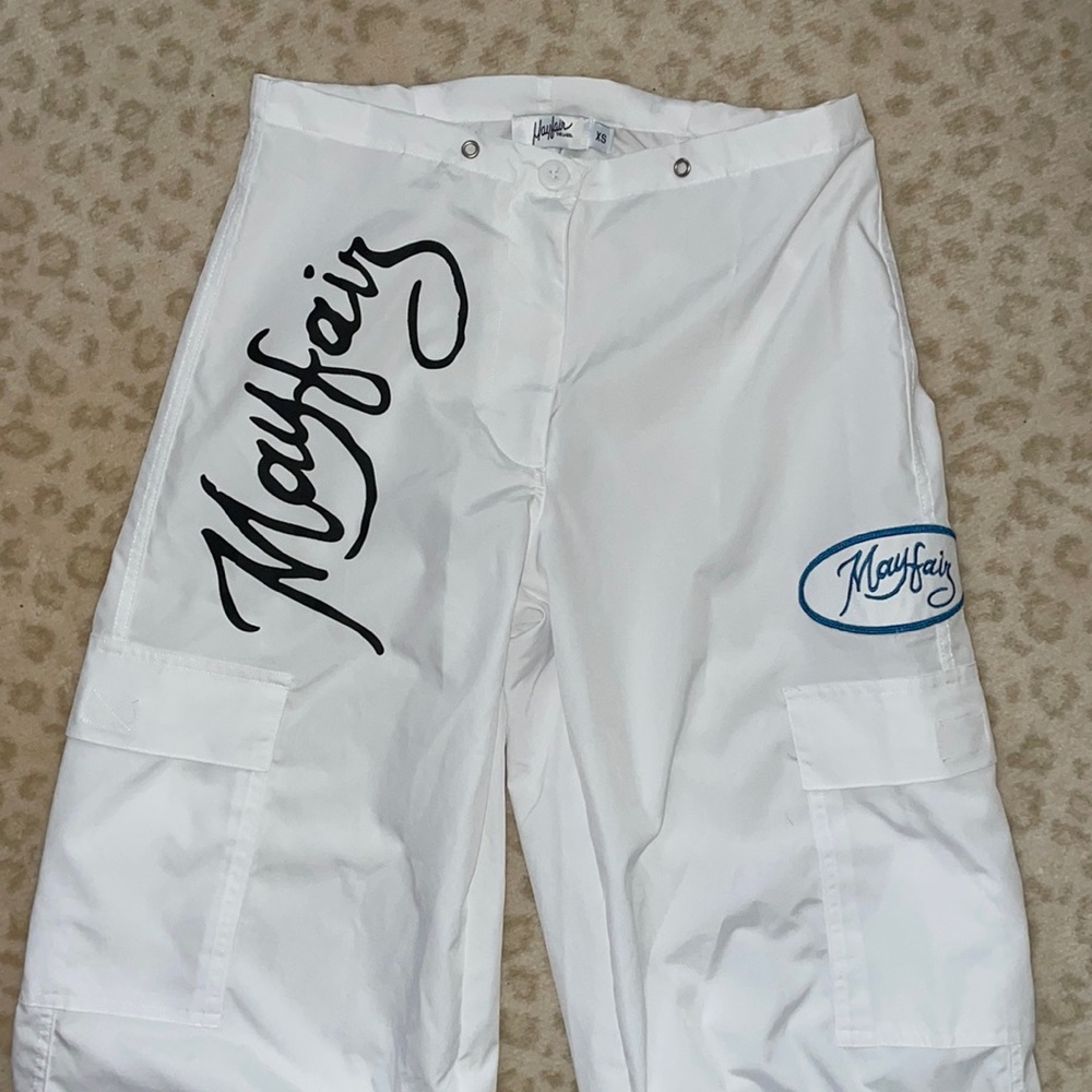 The Mayfair Group White Cargo Pants - Picture 3 of 12